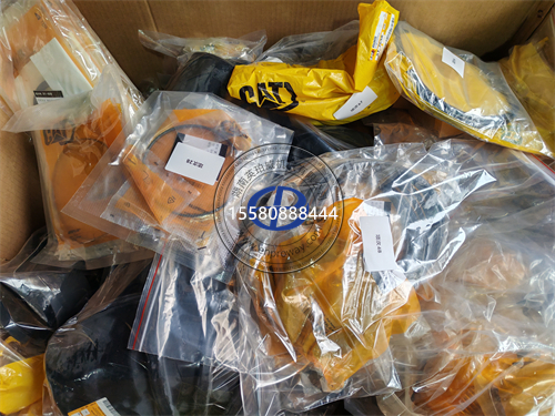 卡特彼勒9X-7720軸唇形密封件：工程機(jī)械的隱形守護(hù)者